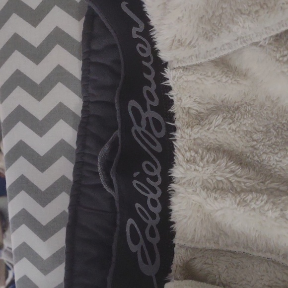 Eddie Bauer joggers mens Size M Fully lined faux shearling body and pockets Grey - Picture 11 of 12